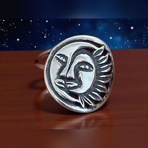 CELESTIAL MOON AND SUN RING 925 STERLING SILVER SIZE 9 1/4